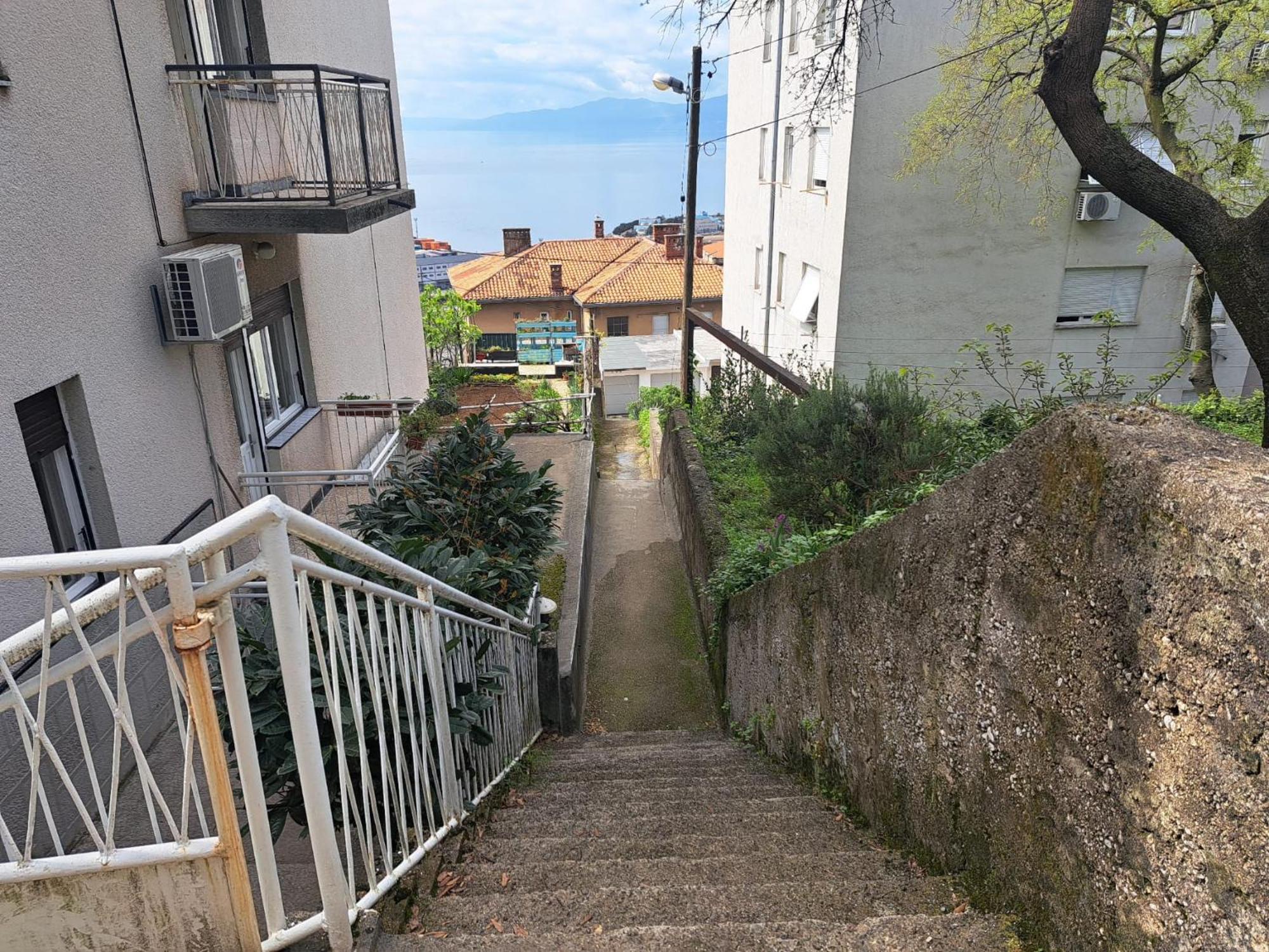 Studio Apartment Adriari With Large Terrace Rijeka Bagian luar foto